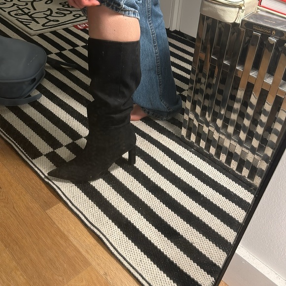 Mango suede black boots - Picture 3 of 3